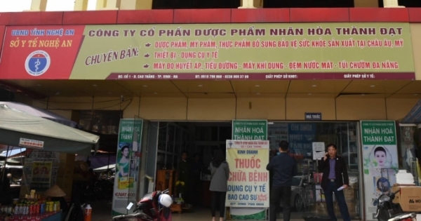 Nghệ An: “Chặt chém” giá khẩu trang, một nhà thuốc bị tạm đình chỉ hoạt động
