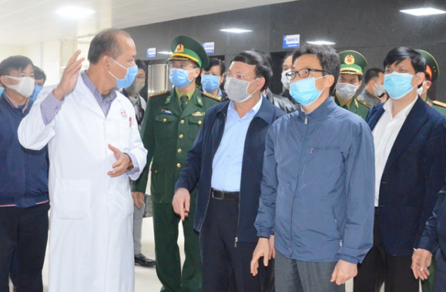 Phó Thủ tướng Chính phủ kiểm tra công tác phòng, chống virus corona tại Quảng Ninh