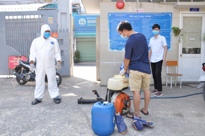 Thành phố Biên Hoà được tạm cấp 500 kg hoá chất để khử trùng phòng dịch và xử lý khi có dịch.