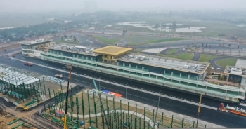 Cận cảnh đại công trường F1 Hà Nội trong giai đoạn nước rút