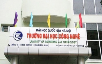 2 con trai của BN1819 học tại trường THCS Dịch Vọng và ĐH Công nghệ - ĐH QG Hà Nội