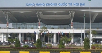Đề nghị xét nghiệm COVID-19 cho 3.200 nhân viên sân bay Nội Bài