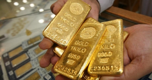 Giá vàng hôm nay 4/2: Vàng quay đầu giảm giá trong ngày 