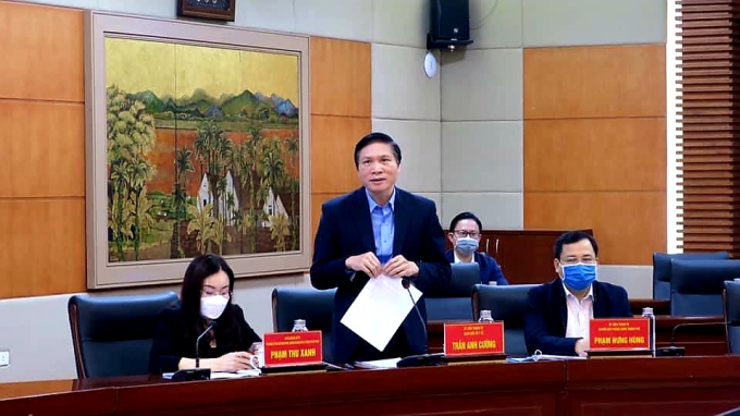 Giám đốc Sở Y tế Trần Anh Cường phát biểu tại cuộc họp.