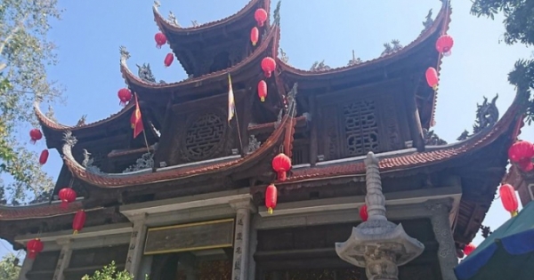 Đầu xuân chiêm bái ngôi chùa trấn yểm biên cương xứ Lạng