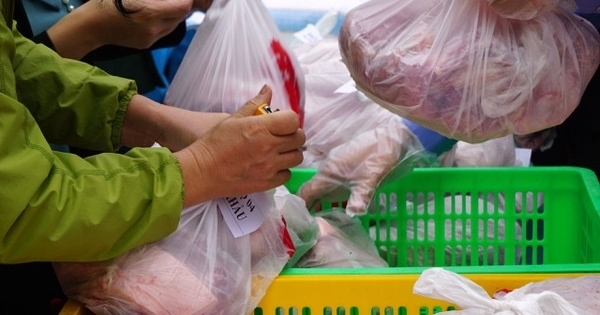Hải Phòng: Hơn 7 tấn gạo, 2 tấn thịt cung cấp cho người dân trong khu vực phong tỏa