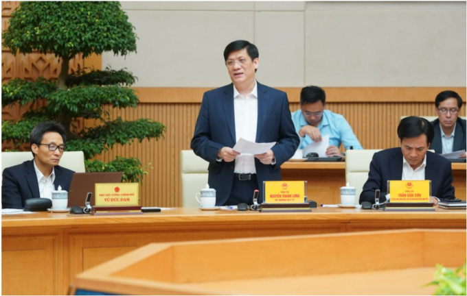 Bộ trưởng Bộ Y tế Nguyễn Thanh Long phát biểu tại cuộc họp Thường trực Chính phủ nghe Ban chỉ đạo quốc gia về phòng chống COVID-19.