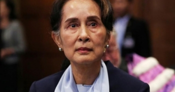 Bà Suu Kyi bị chuyển đến nơi giam giữ bí mật