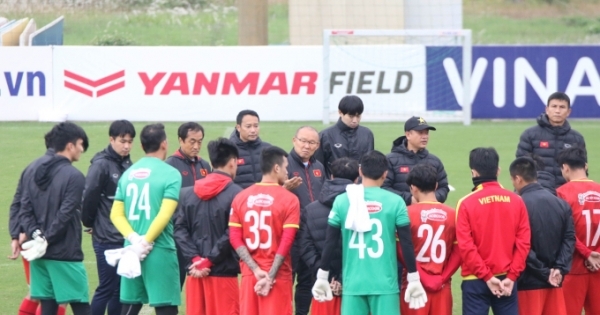 Chốt danh sách 23 cầu thủ ĐT Việt Nam cho trận tái đấu với ĐT Trung Quốc
