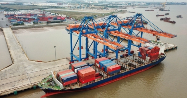 Hơn 60 triệu tấn hàng hóa qua cảng biển Việt Nam trong tháng 1