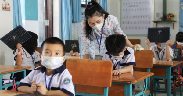 Hà Nội: Dự kiến, học sinh lớp 1 đến lớp 6 các quận nội thành đi học trở lại