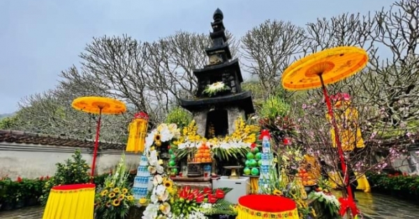 Quảng Ninh: Dâng hương cầu nguyện quốc thái dân an và khai ấn thiêng Yên Tử