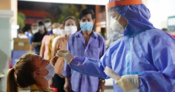 Sau 24 giờ Việt Nam lần đầu ghi nhận hơn 27.300 ca nhiễm Covid-19