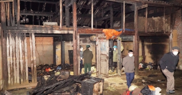 Lào Cai: Cháy nhà trong đêm, 02 cháu bé thương vong