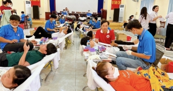 Hơn 700 tình nguyện viên tham gia Ngày Hội hiến máu tình nguyện tại TP Đồng Xoài
