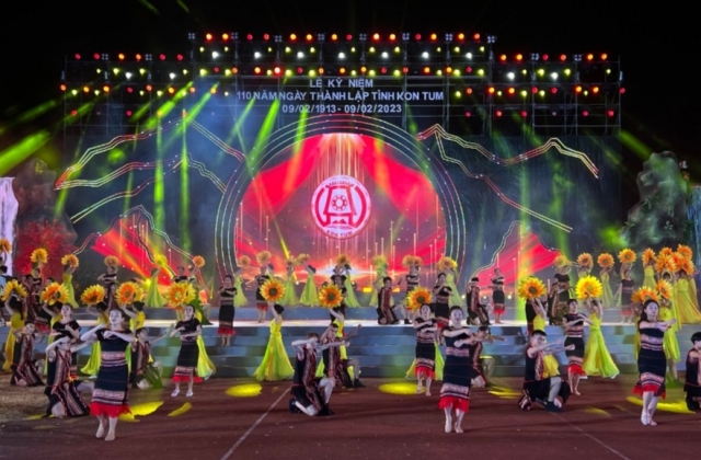 Chương trình nghệ thuật đặc biệt chào mừng 110 năm ngày thành lập tỉnh Kon Tum
