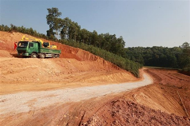 Công trường Dự án đầu tư xây dựng đường cao tốc Tuyên Quang-Phú Thọ đoạn qua tỉnh Phú Thọ