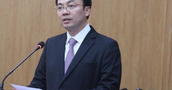 Chủ tịch tỉnh Bắc Kạn Nguyễn Đăng Bình phê bình một số huyện giải ngân vốn đầu tư công thấp