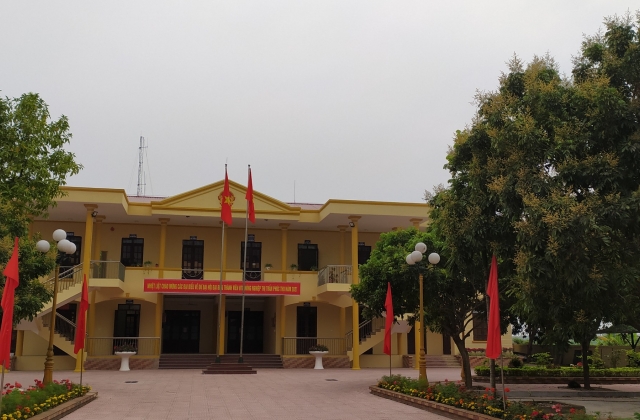 Chi tiết mức lương Chủ tịch UBND thị trấn tại Hà Nội sau khi tăng lương cơ sở