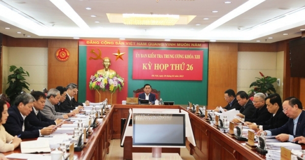 Khiển trách lãnh đạo UBND tỉnh, Cảnh cáo Giám đốc Sở Y tế tỉnh Bắc Giang