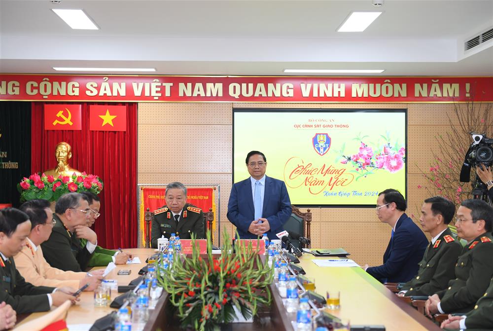 Thủ tướng Chính phủ Phạm Minh Chính đánh giá cao và biểu dương những kết quả mà lực lượng CSGT đã đạt được trong thời gian qua.