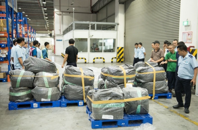 Cục Hàng không Việt Nam yêu cầu ngăn chặn hành vi buôn lậu, gian lận thương mại