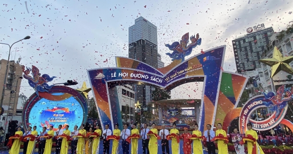 TP Hồ Chí Minh: Lễ hội Đường sách Tết Giáp Thìn thu về hơn 10 tỷ đồng