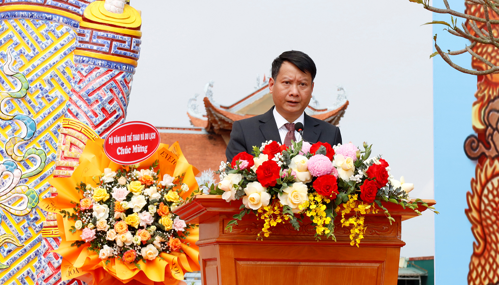 Đồng chí Hồ Quang Huy - Phó Bí thư Thành ủy, Chủ tịch UBND TP phát biểu tại buổi lễ.