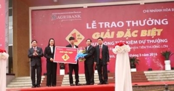 Agribank: Trao giải Đặc biệt thứ nhất đợt huy động tiết kiệm dự thưởng "Mừng xuân Bính Thân - Nhận tiền thưởng lớn"