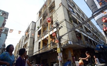 Bí thư Thăng thị sát chung cư cũ nát ở trung tâm Thành phố Hồ Chí Minh