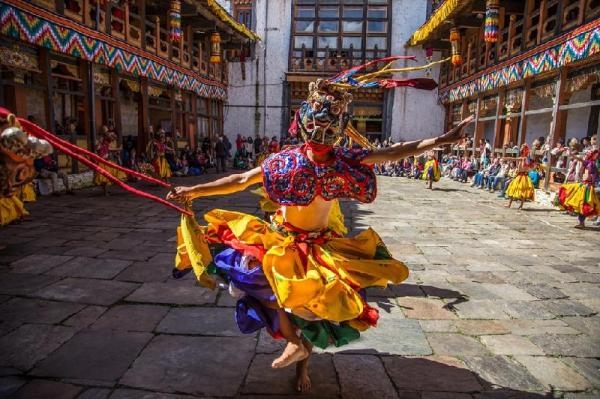 Lễ hội truyền thống của Bhutan. Ảnh: internet.