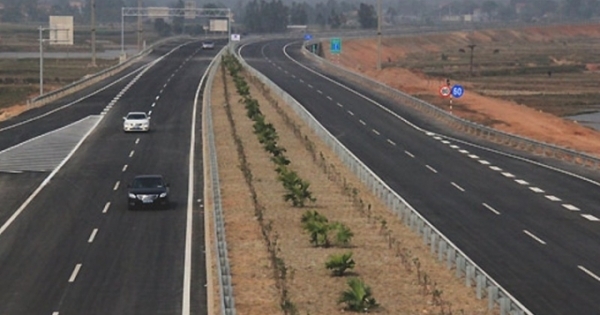 Tăng cường bảo đảm an toàn giao thông trên đường cao tốc Nội Bài - Lào Cai