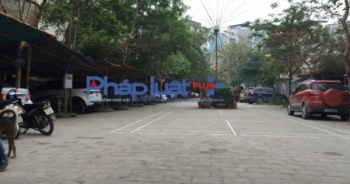Sân chơi cây xanh thành điểm trông xe: Đội Thanh tra Giao thông quận Thanh Xuân không hề hay biết!