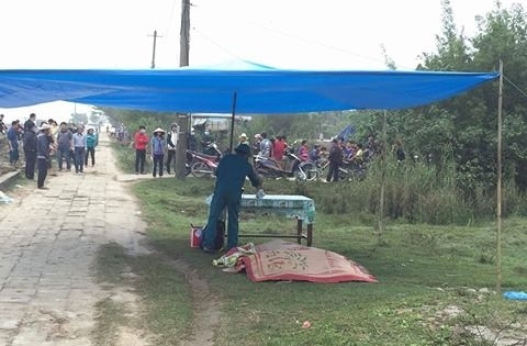 Thừa Thiên - Huế: Đã tìm thấy thi thể nam sinh viên bị sóng biển cuốn trôi