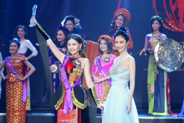 Ngọc Duy&ecirc;n, Hằng Nguyễn, H&agrave; Thu rạng rỡ trong buổi trao giải Miss Tourism 2017