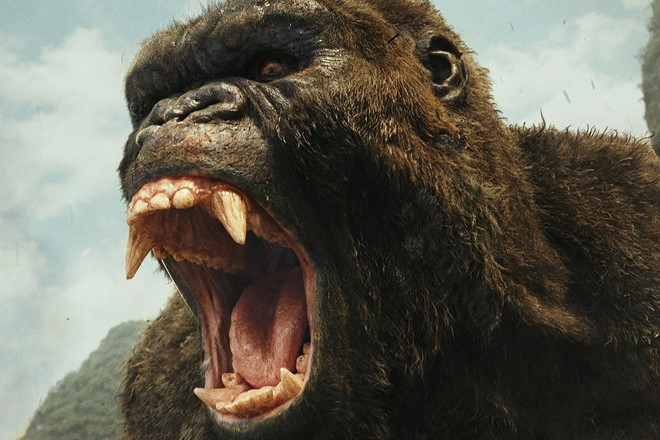 Kong: Skull Island&nbsp;từng bị cho l&agrave; sẽ chịu sự cạnh tranh rất lớn từ&nbsp;Logan&nbsp;tại Bắc Mỹ. Song, trong ng&agrave;y 10/3, phim đ&atilde; tạm thời bỏ xa đối thủ trực tiếp. Ảnh:&nbsp;Warner Bros.