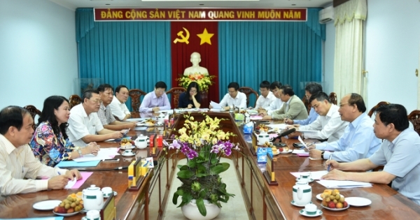 Thủ tướng Nguyễn Xuân Phúc khảo sát nông nghiệp tại An Giang
