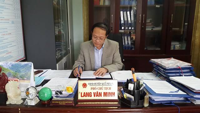 &Ocirc;ng Lang Văn Minh - PCT UBND huyện Quế Phong, tỉnh Nghệ An.