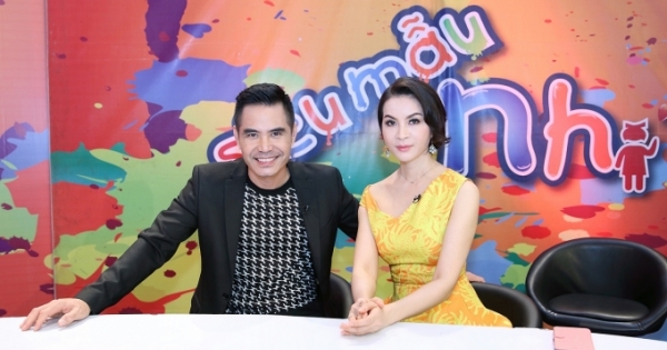 Trung Dũng và MC Thanh Mai bị thí sinh “đe dọa” trên sân khấu “Siêu mẫu nhí”