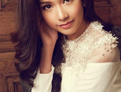 Á hậu Thúy Vân ngồi “ghế nóng” cuộc thi  Hoa hậu Doanh nhân Người Việt Châu Á 2017