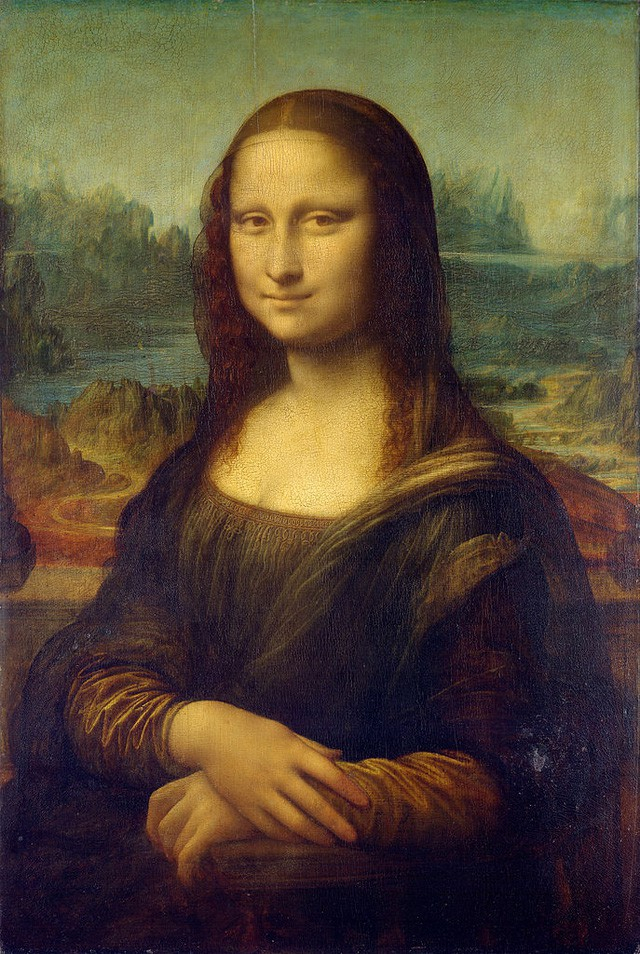 Vụ trộm tranh 100 triệu USD ở Paris (Ph&aacute;p) th&aacute;ng 8/1911:&nbsp;Vincenzo Peruggia, một cựu nh&acirc;n vi&ecirc;n bảo t&agrave;ng Louvre đ&atilde; tận dụng những hiểu biết của m&igrave;nh về nội t&igrave;nh trong bảo t&agrave;ng để đ&aacute;nh cắp bức &ldquo;Mona Lisa&rdquo; của danh họa Leonardo da Vinci. Đ&acirc;y l&agrave; vụ trộm tranh &ldquo;kh&eacute;t tiếng&rdquo; nhất. Peruggia trốn trong một chiếc tủ, chờ tới khi nh&acirc;n vi&ecirc;n về hết, liền đ&aacute;nh cắp bức tranh, cất giấu dưới t&agrave; &aacute;o kho&aacute;c rộng. Cảnh s&aacute;t đ&atilde; bắt Peruggia khi kẻ trộm tranh n&agrave;y đang thực hiện cuộc giao dịch b&aacute;n tranh sau đ&oacute; hai năm.
