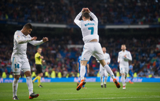 Ronaldo ghi b&agrave;n ấn định tỷ số cho Real.