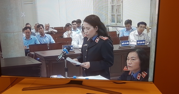 Vụ vỡ đường ống nước sông Đà: Đề nghị xử phạt bị cáo “đầu vụ” từ 36 đến 42 tháng tù