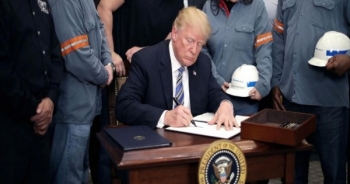 Ông Trump ký lệnh đánh thuế đối với thép và nhôm nhập khẩu