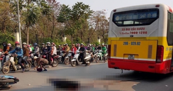 Hà Nội: Va chạm với xe buýt, 1 người đàn ông bị cán tử vong tại chỗ