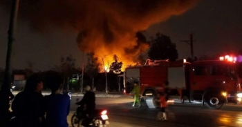 Hà Nội: Hiện trường vụ cháy xưởng nhựa ở Triều Khúc