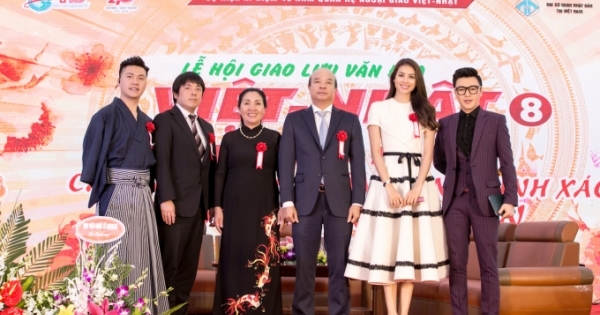 Phạm Hương, Tường Linh thân thiết cùng tham gia Lễ hội giao lưu văn hóa Việt Nhật
