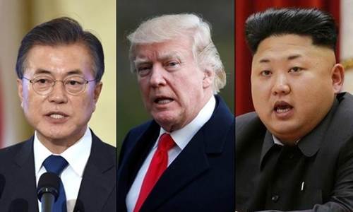 Từ tr&aacute;i sang, Tổng thống H&agrave;n Quốc Moon Jae-in, Tổng thống Mỹ Donald Trump v&agrave; nh&agrave; l&atilde;nh đạo Triều Ti&ecirc;n Kim Jong-un. Ảnh: Reuters.