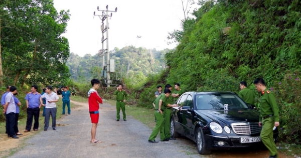 Vụ 3 người chết trong ô tô Mercedes ở Hà Giang: "Gia đình nói anh Mạnh định giết tất cả”