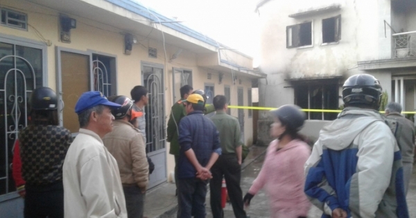 Lâm Đồng: Cụ bà 75 tuổi may mắn thoát khỏi căn nhà đang bốc cháy dữ dội